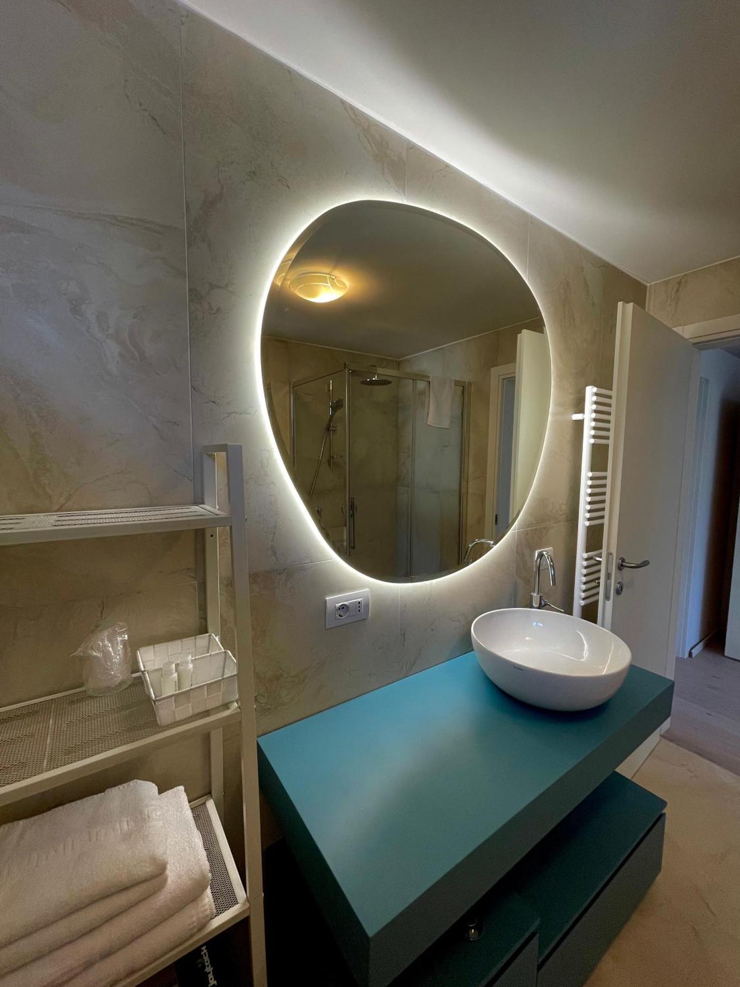 View & Chill Apartment ريفا ديل غاردا المظهر الخارجي الصورة
