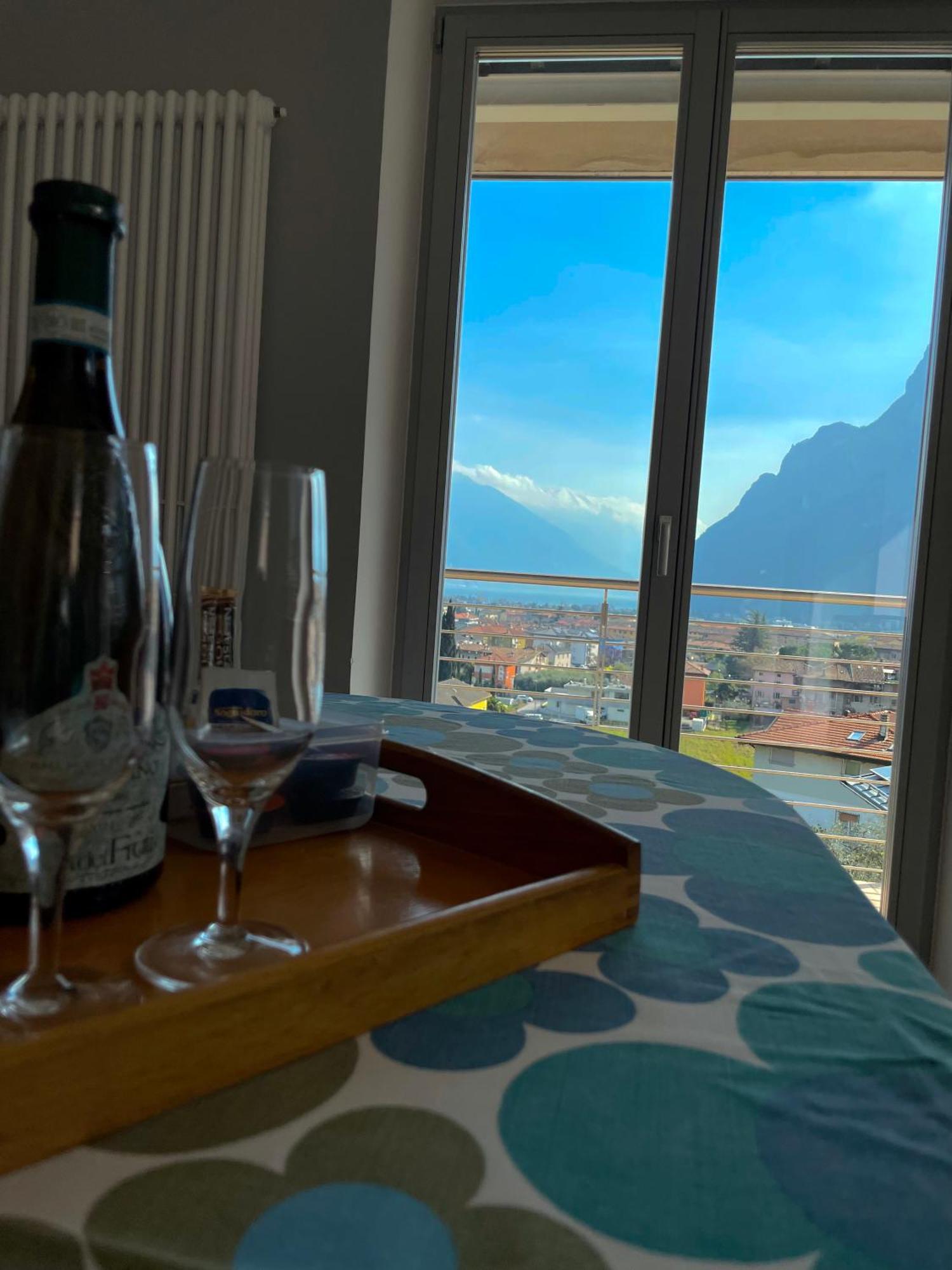 View & Chill Apartment ريفا ديل غاردا المظهر الخارجي الصورة