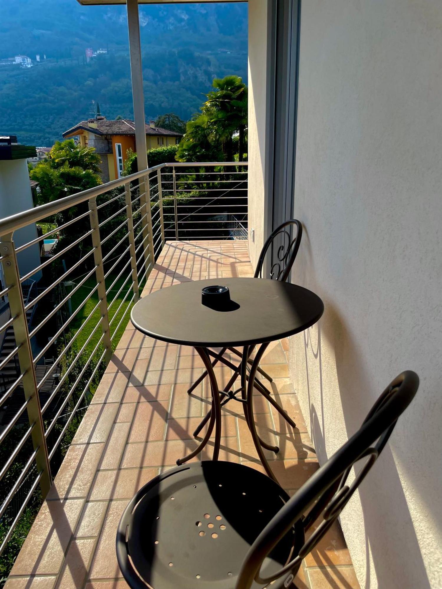 View & Chill Apartment ريفا ديل غاردا المظهر الخارجي الصورة